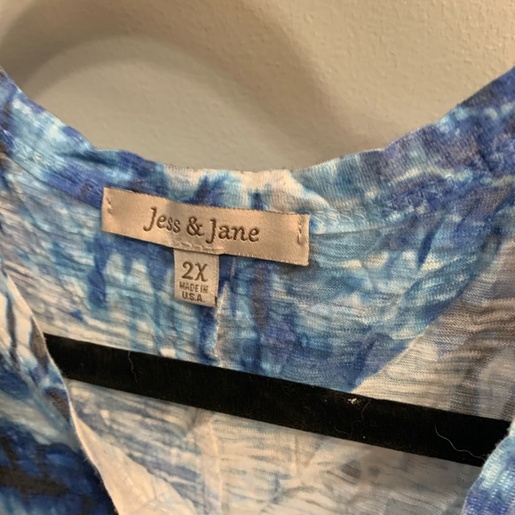 Jess & Jane t shirt - Picture 2 of 2